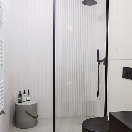Διαμέρισμα Thea - Modern Luxury Κλουζ-Ναπόκα